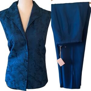 New with tags Talbots Blue Floral Pantsuit.